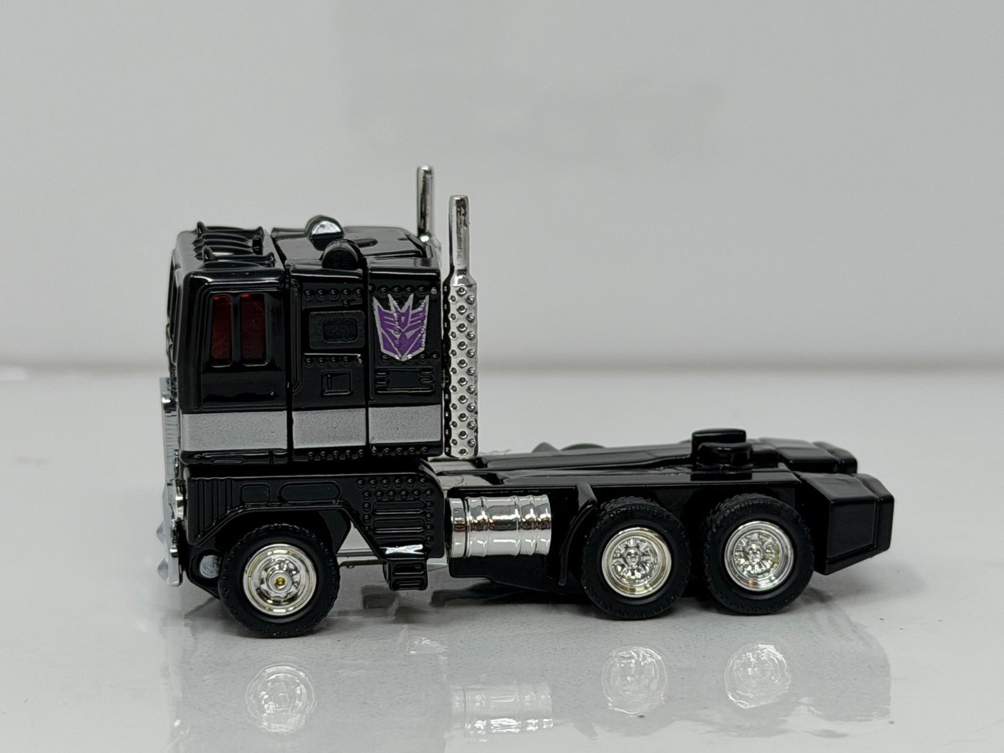 Hot Wheels Transformers Nemesis Prime Mattel Creations Exclusive