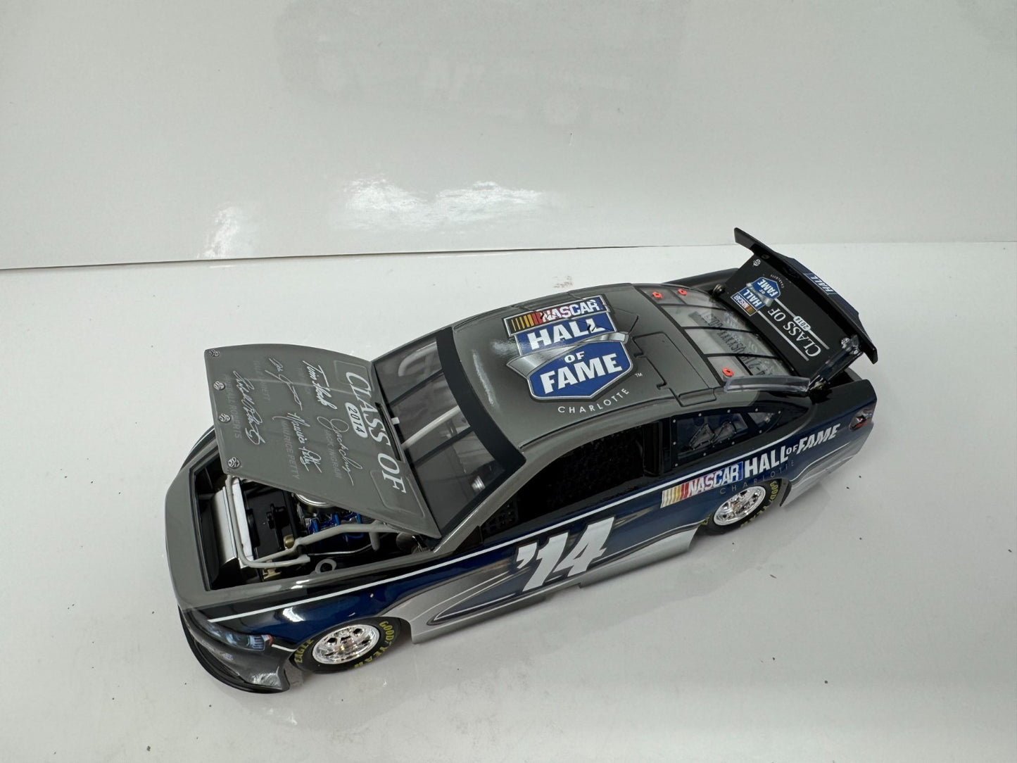 Action NASCAR 5 Inductees #14 NHOF Class of 2014 2013 Ford Fusion 1:24 Diecast