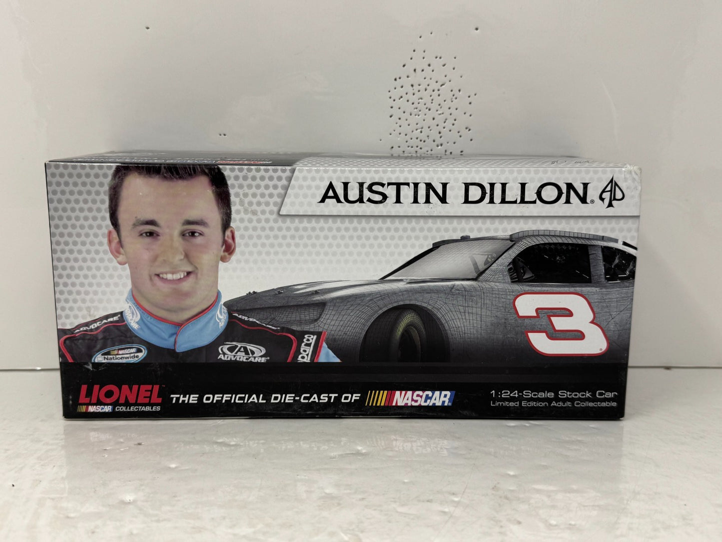 Lionel Nascar #3 Austin Dillon Advocare 2013 Camaro Color Chrome 1:24 Diecast