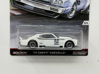 Hot Wheels Track Day 1970 Chevy Chevelle 1:64 Diecast Real Riders