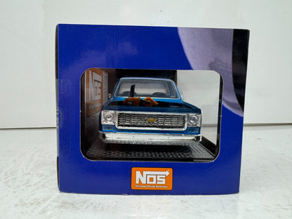 M2 Machines 1973 Chevrolet Cheyenne 10 NOS Nitrous Oxide 1:24 Diecast