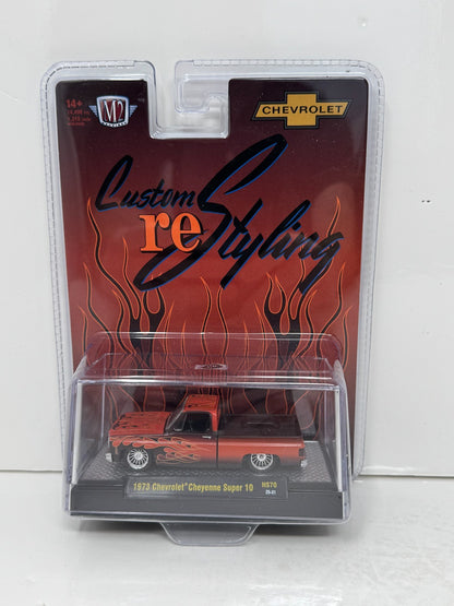 M2 Machines Custom Restyling 1973 Chevrolet Cheyenne Super 10 Flames 1:64 Diecast