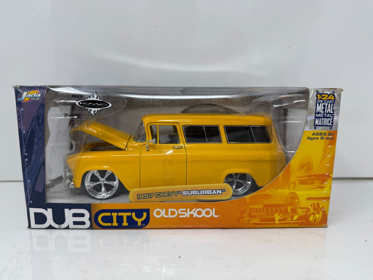 Jada Dub City 1957 Chevy Suburban 1:24 Diecast KMC Wheels 20 Inch SS Rims