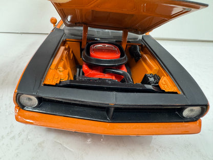 Ertl American Muscle 1970 Plymouth AAR ’Cuda 1:18 Diecast