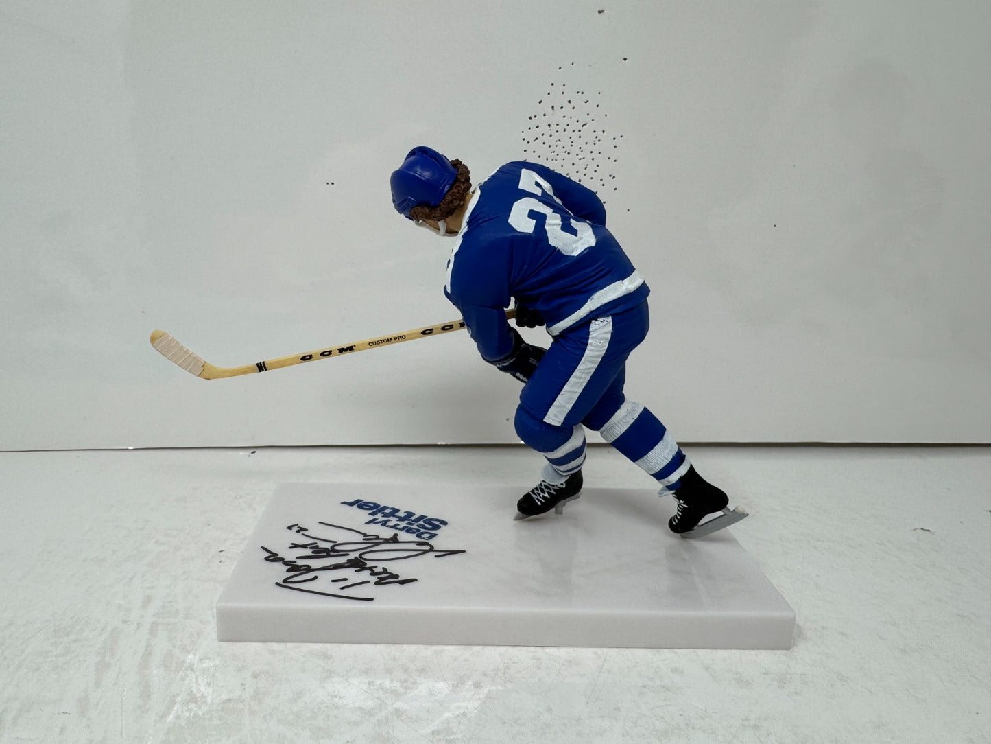 McFarlane NHL Darryl Sittler Toronto Maple Leafs Figure Auto Signed