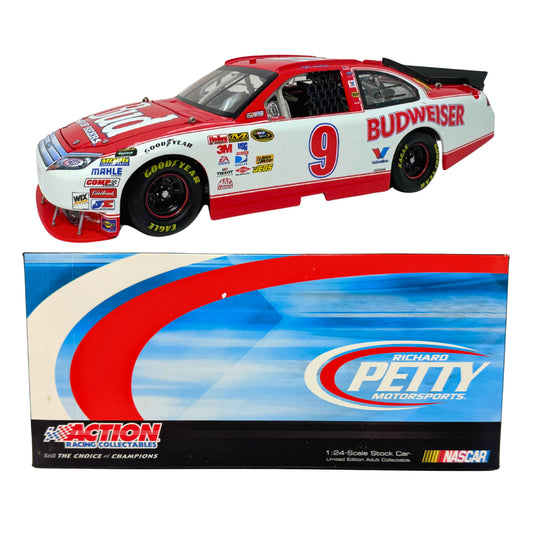 Action NASCAR Kasey Kahne #9 Budweiser Throwback 2010 Ford Fusion 1:24 Diecast