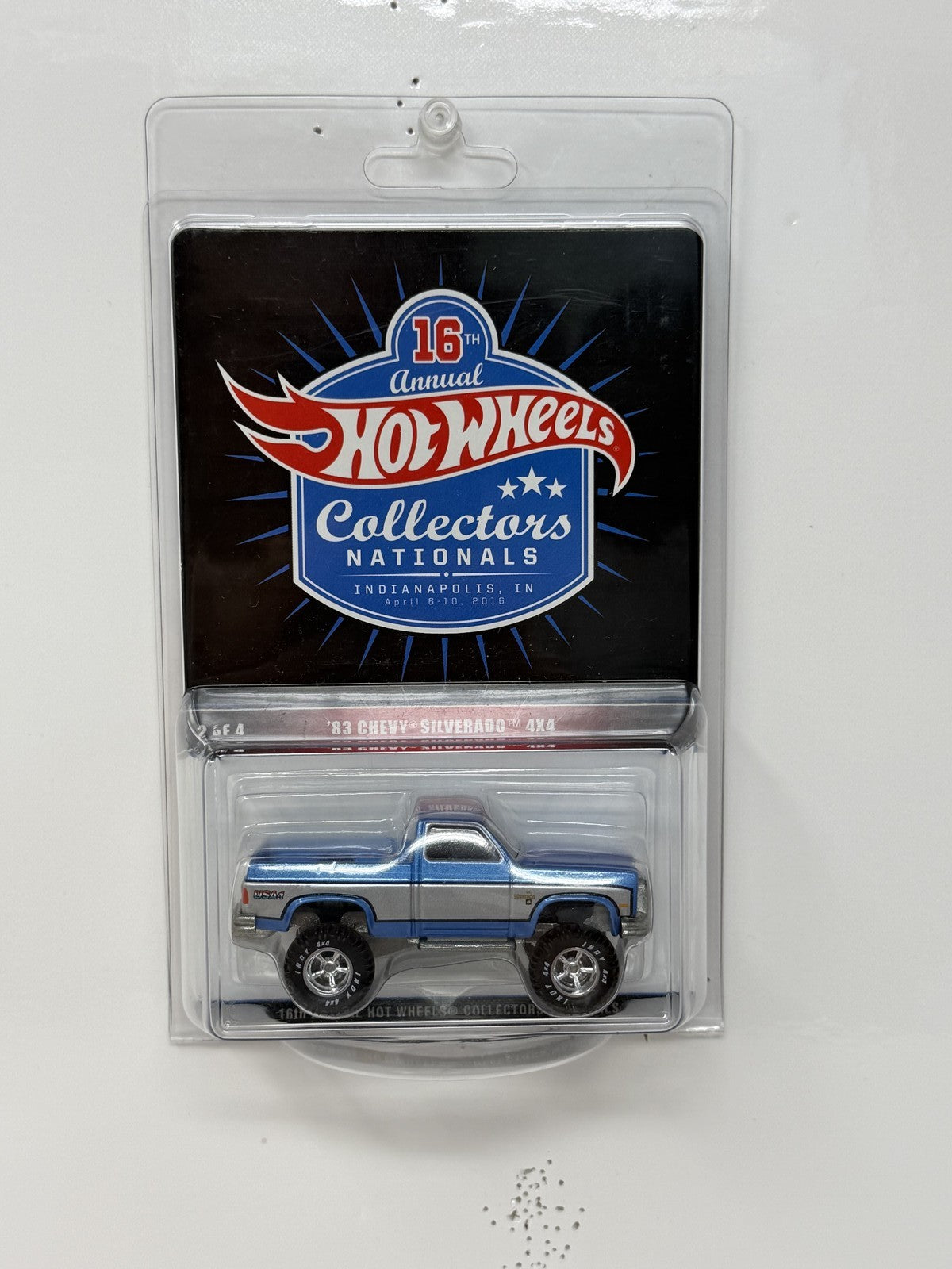 Hot Wheels 2016 Collectors Nationals 1983 Chevrolet Silverado 4x4 1:64 Diecast