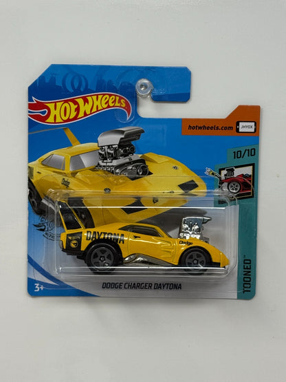 Hot Wheels Treasure Hunt Tooned Dodge Charger Daytona 1:64 Diecast Short Card