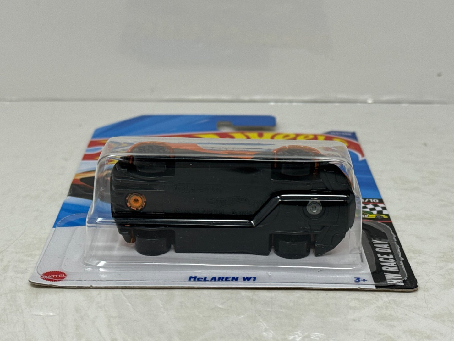 Hot Wheels Race Day McLaren W1 1:64 Diecast Orange
