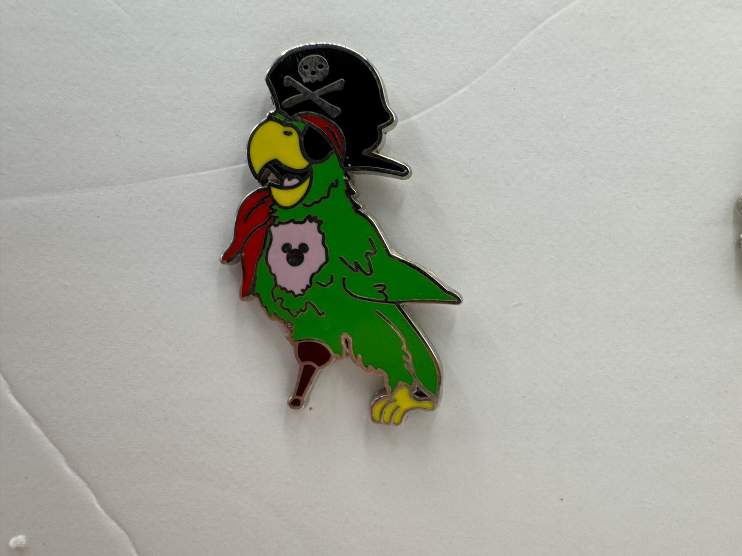WDW Disney Pirate Parrot Hidden Mickey Trading Pin Other DC1S18