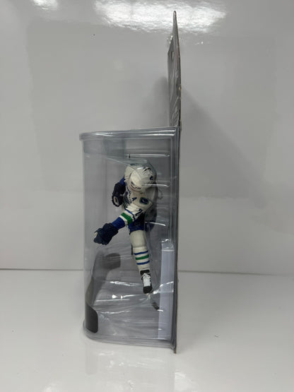 McFarlane NHL Daniel Sedin Vancouver Canucks Series 20 Figure
