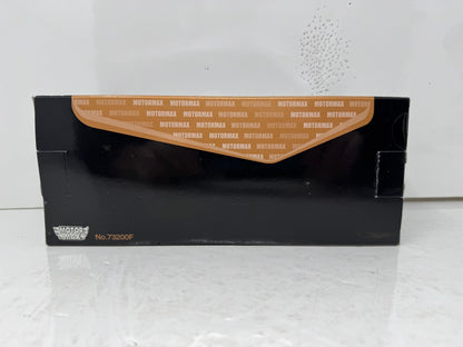 Motormax Ford GT 1:24 Diecast Red with White Stripes