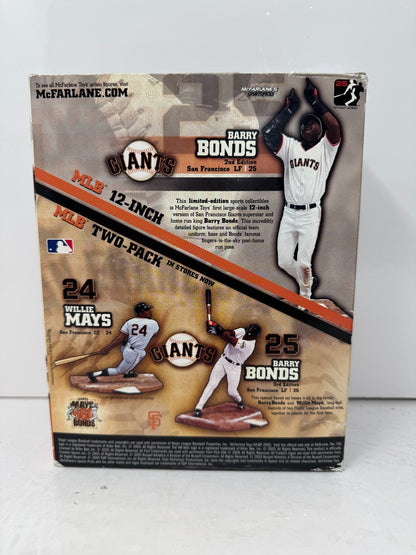 McFarlane MLB Barry Bonds San Francisco Giants Commemorative 700 Home Run Figure