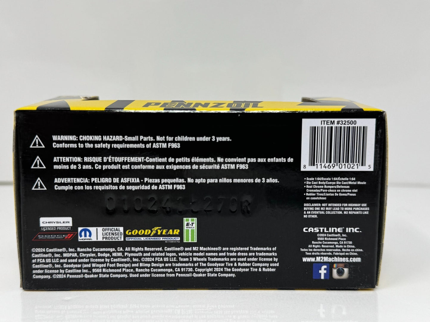 M2 Machines Pennzoil 1971 Dodge Challenger Funny Car 1:64 Diecast