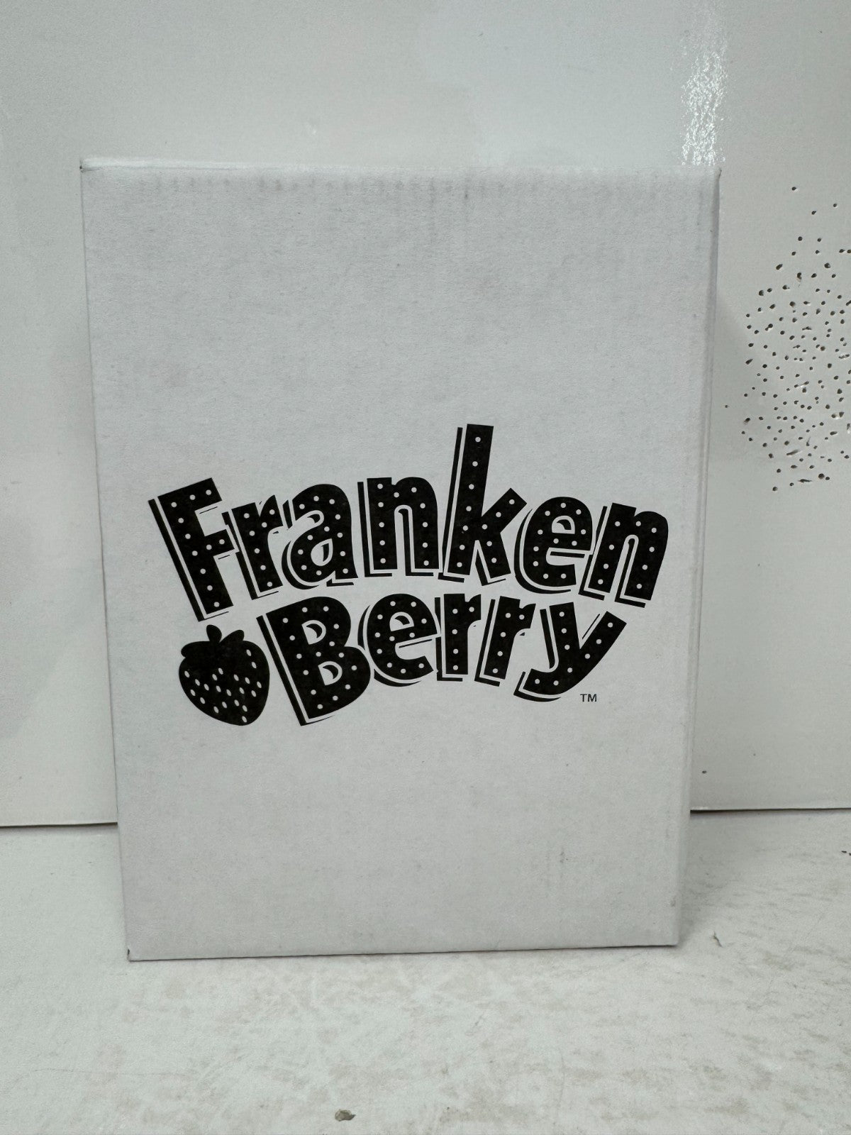 Hot Wheels SDCC San Diego Comic-Con Franken Berry Dairy Delivery 1:64 Diecast