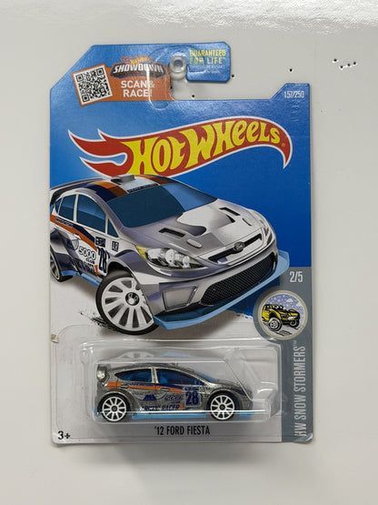 Hot Wheels ZAMAC HW Snow Stormers 2012 Ford Fiesta 1:64 Diecast