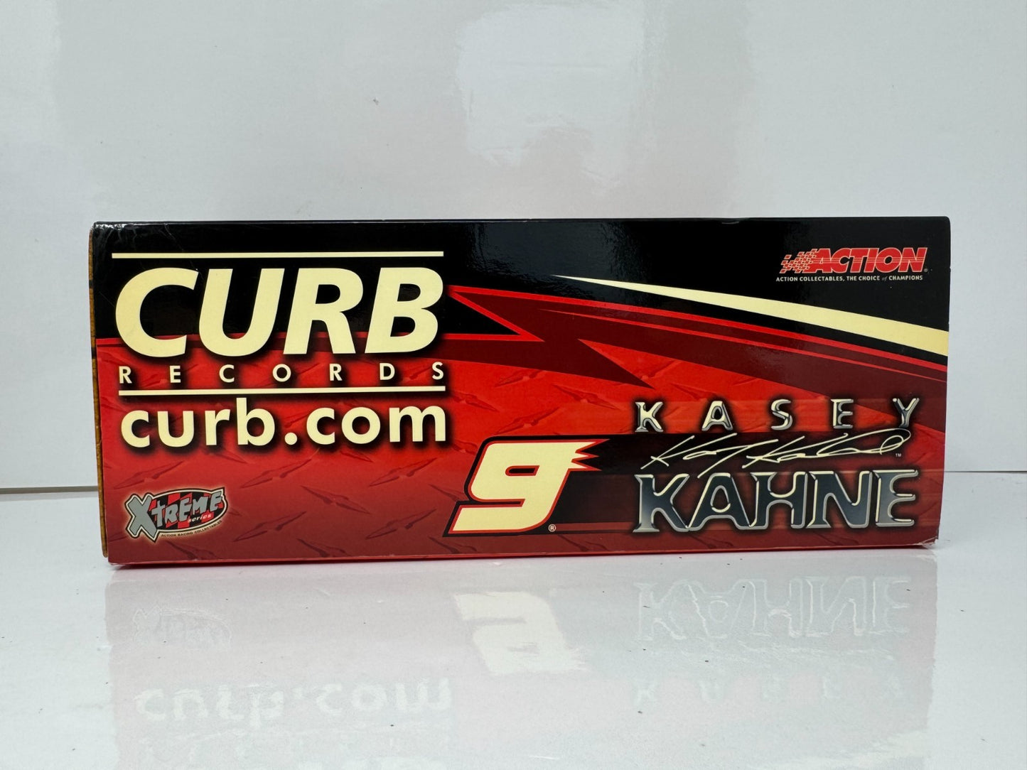Action NASCAR Kasey Kahne #9 Curb Records 2004 Sprint Car Xtreme 1:24 Diecast