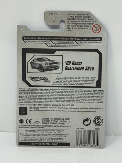 Hot Wheels Muscle Mania 2008 Dodge Challenger SRT8 1:64 Diecast Green