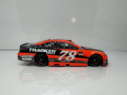 Lionel NASCAR Martin Truex Jr. #78 Bass Pro Boats 2017 Toyota Camry 1:24 Diecast