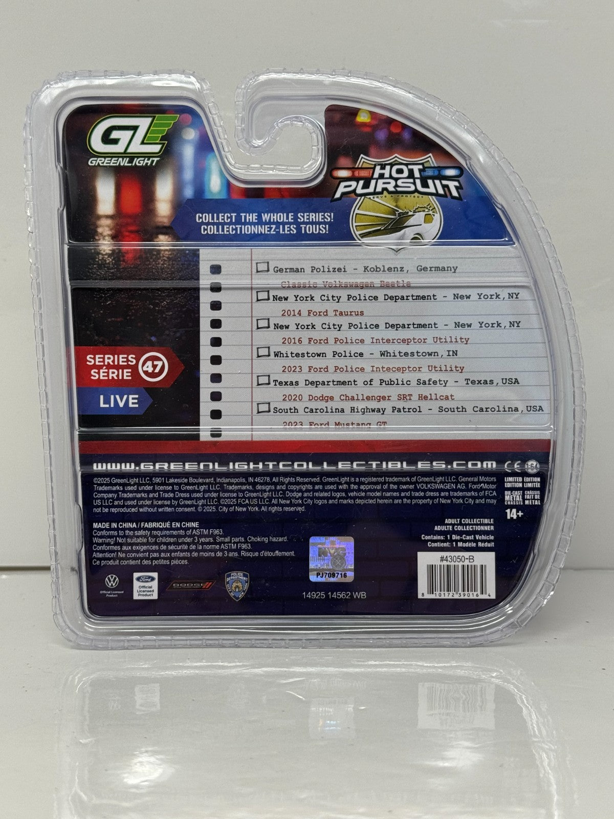 Greenlight Hot Pursuit 2014 Ford Taurus New York City Police Dept. 1:64 Diecast