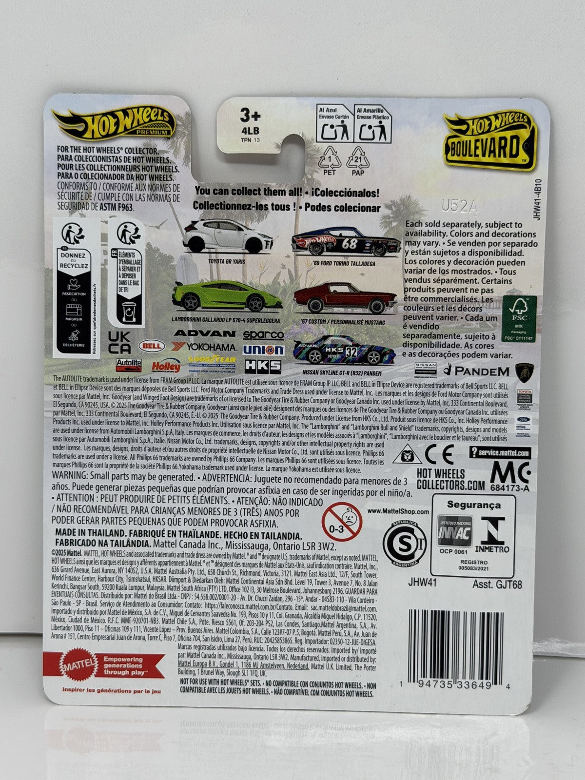 Hot Wheels Premium Boulevard #150 Nissan Skyline GT-R R32 Pandem 1:64 Diecast