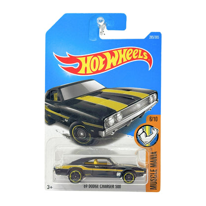 Hot Wheels Muscle Mania 1969 Dodge Charger 500 1:64 Diecast Black Yellow
