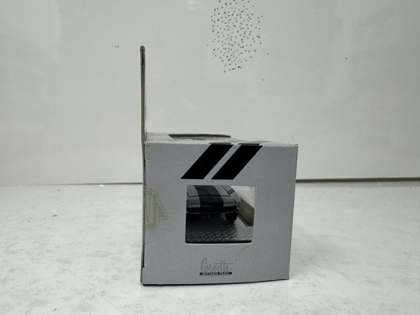 M2 Machines 1966 Chevrolet Corvette 427 1:64 Diecast