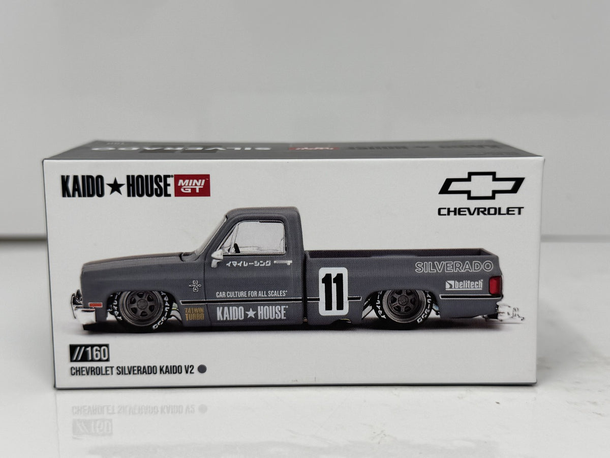 Kaido House Mini GT Chevrolet Silverado Kaido V2 1:64 Diecast