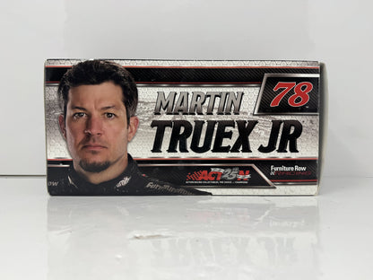 Lionel NASCAR Martin Truex Jr #78 Bass Pro 2017 Toyota Camry Chrome 1:24 Diecast