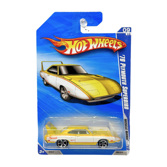 Hot Wheels Muscle Mania 1970 Plymouth Superbird 1:64 Diecast White Yellow