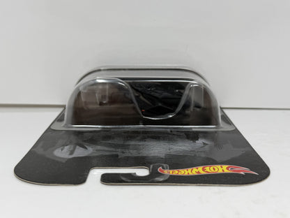 Hot Wheels Retro Entertainment Batman v Superman Batwing 1:64 Diecast