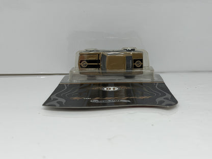 Hot Wheels 2008 Japan Custom Car Show 1967 Chevrolet Camaro 1:64 Diecast #2449