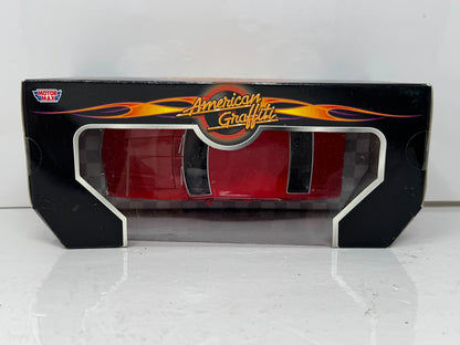 Motormax American Graffiti 1974 Ford Maverick Grabber 1:24 Diecast