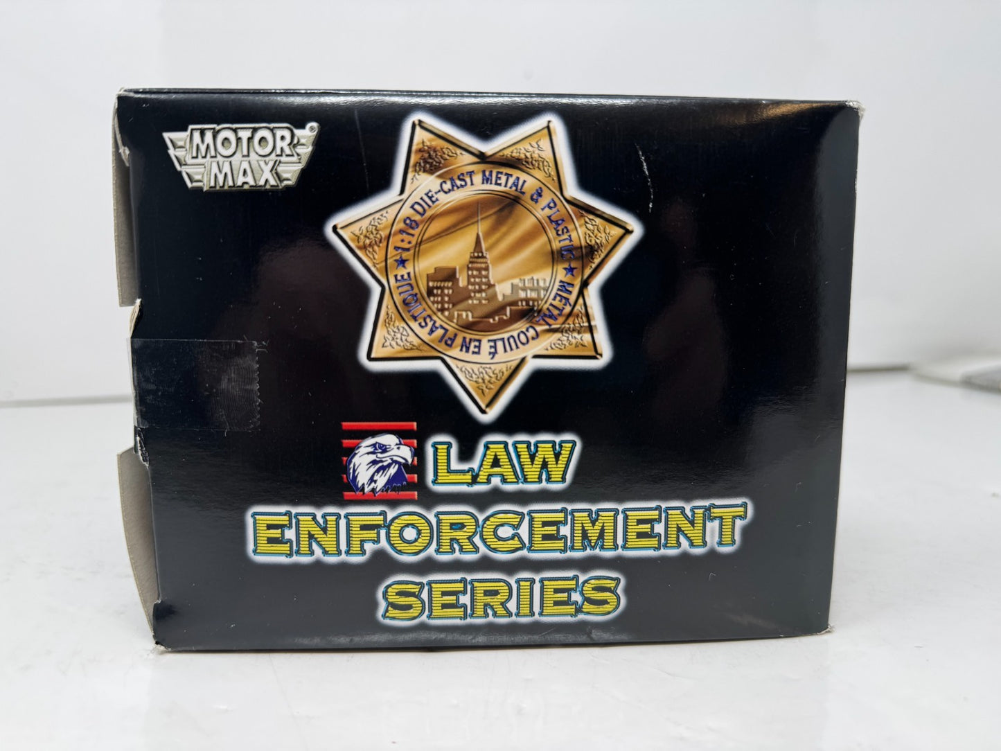 Motor Max RCMP Ford Crown Victoria Police Car 1:18 Diecast