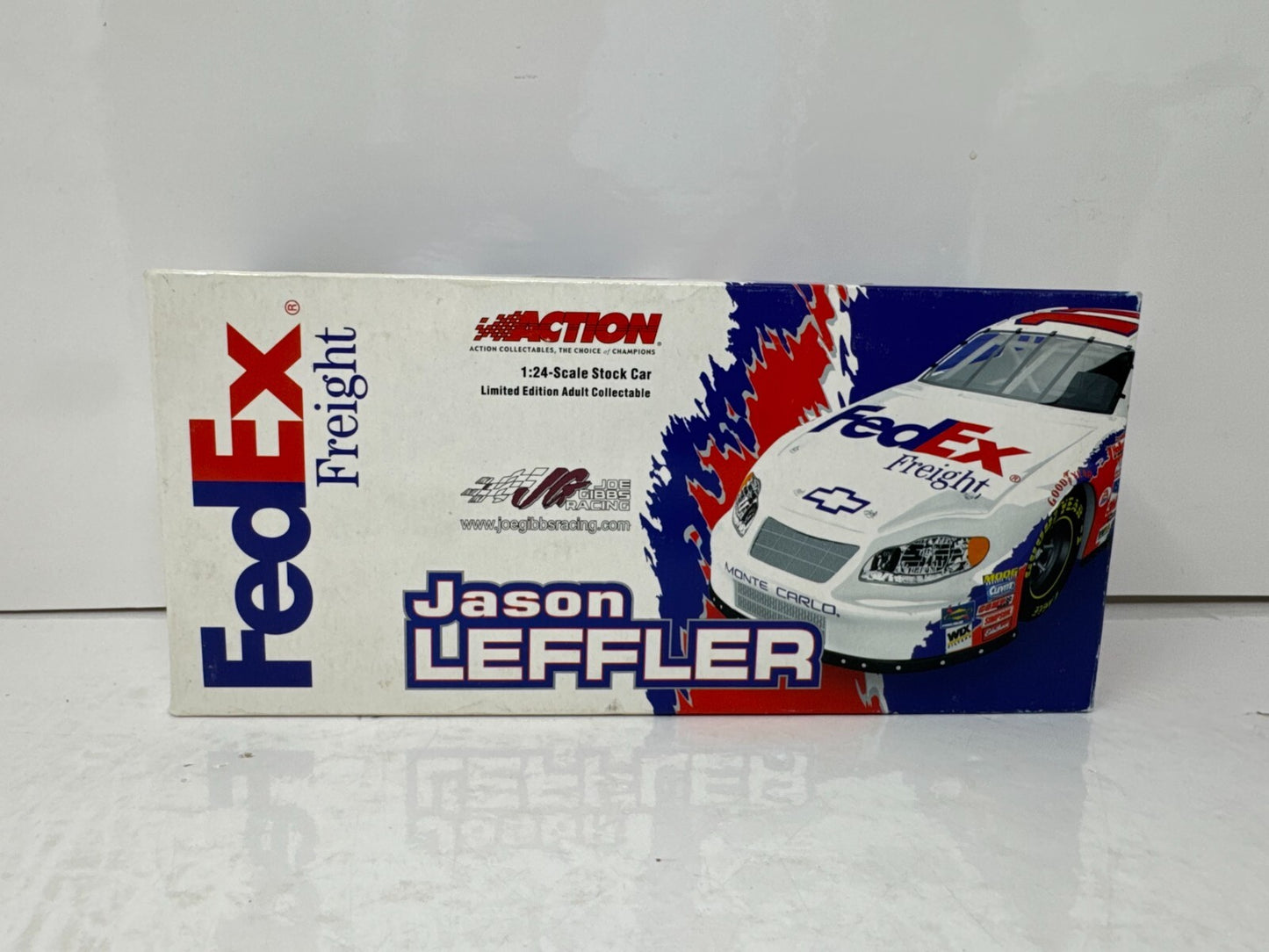 Action Nascar #11 Jason Leffler FedEx Freight 2005 Monte Carlo 1:24 Diecast