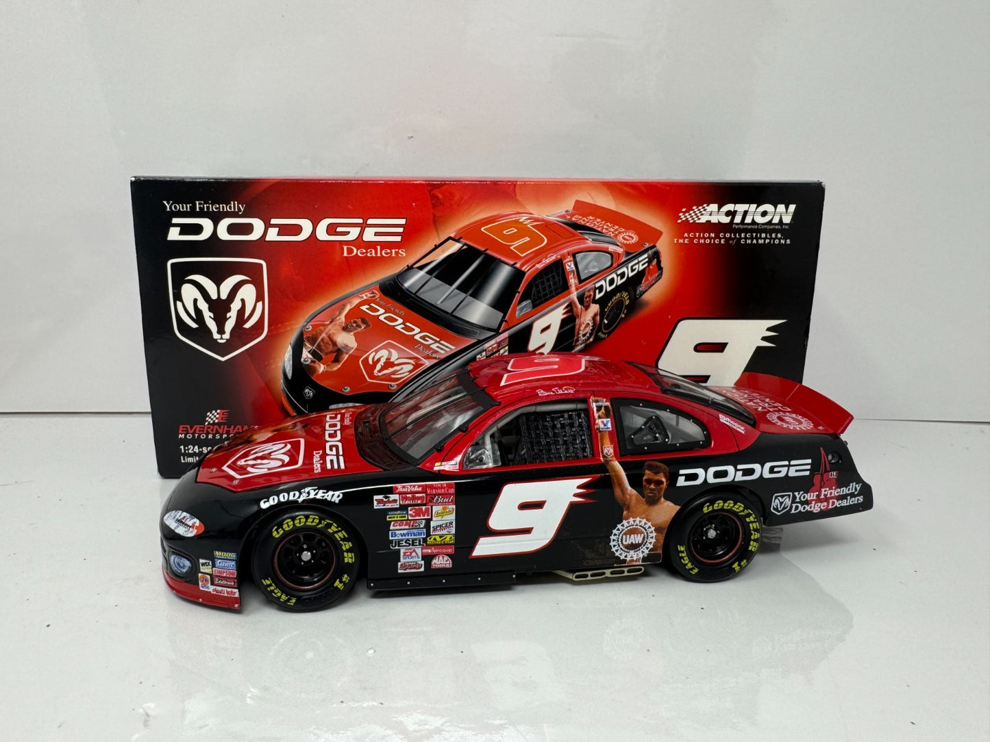Action NASCAR Bill Elliott #9 Muhammad Ali 2001 Dodge Intrepid RT 1:24 Diecast