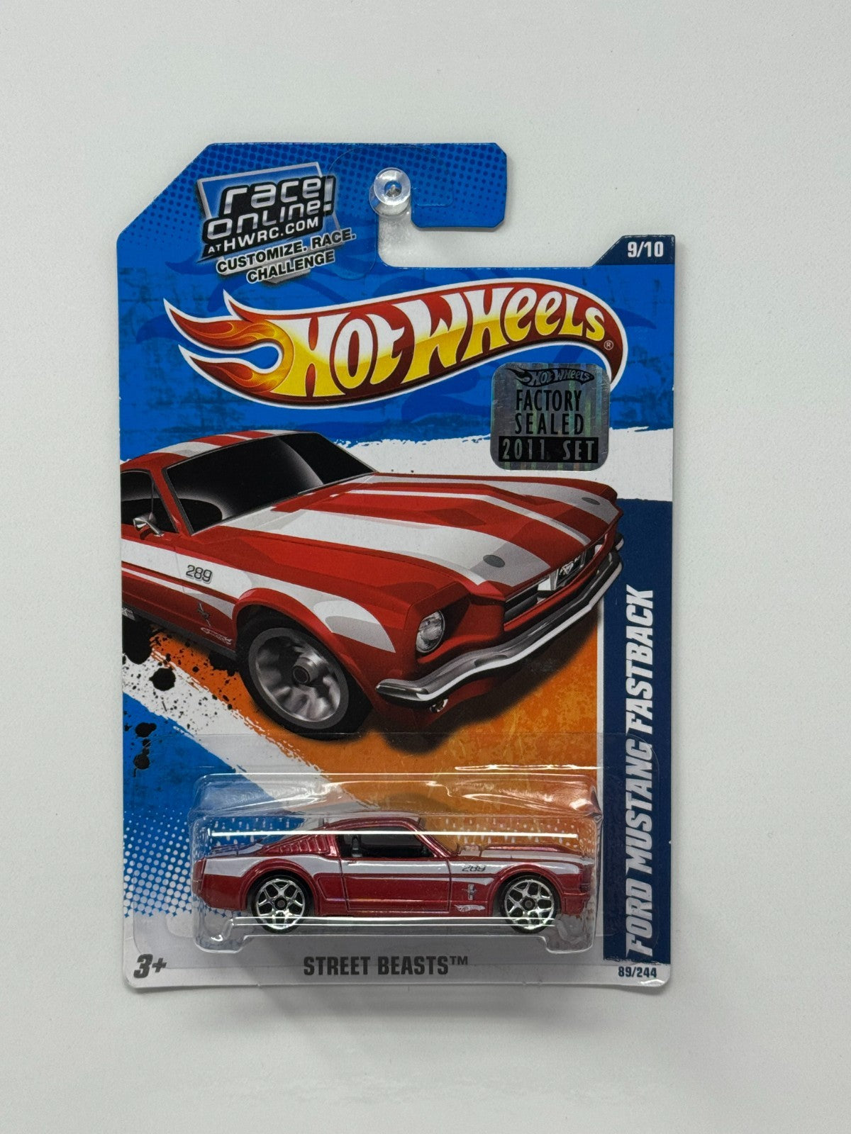 Hot Wheels Street Beasts Ford Mustang Fastback 1:64 Diecast Factory Sealed