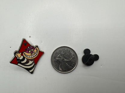 DLR Disney Cheshire Cat Alice in Wonderland Playing Card Suit Trading Pin DC1S14