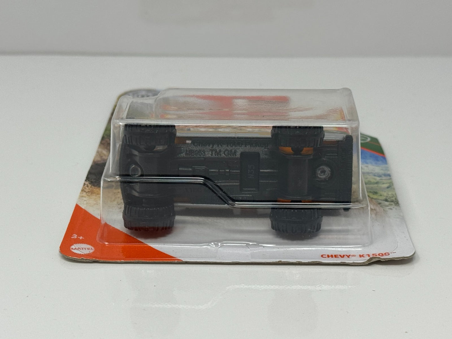 Matchbox MBX Mountain Chevy K1500 1:64 Diecast