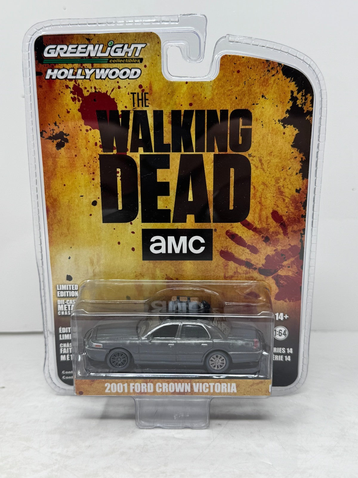 Greenlight Hollywood The Walking Dead 2001 Ford Crown Victoria 1:64 Diecast