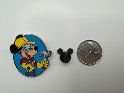 DLR Disney Mickey Mouse Construction Starter Trading Pin DC2S1
