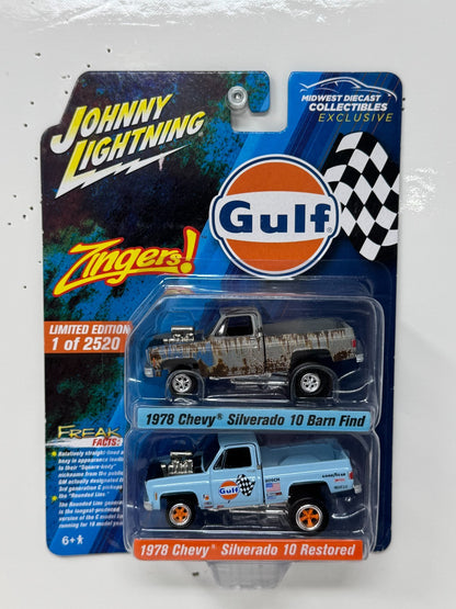 Johnny Lightning Gulf 1978 Chevrolet Silverado Barn Find & Restored 1:64 Diecast