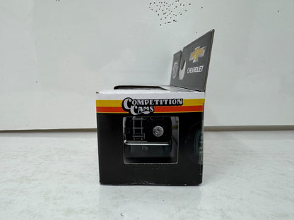 M2 Machines 1971 Chevrolet Van G10 Competition Cams 1:64 Diecast