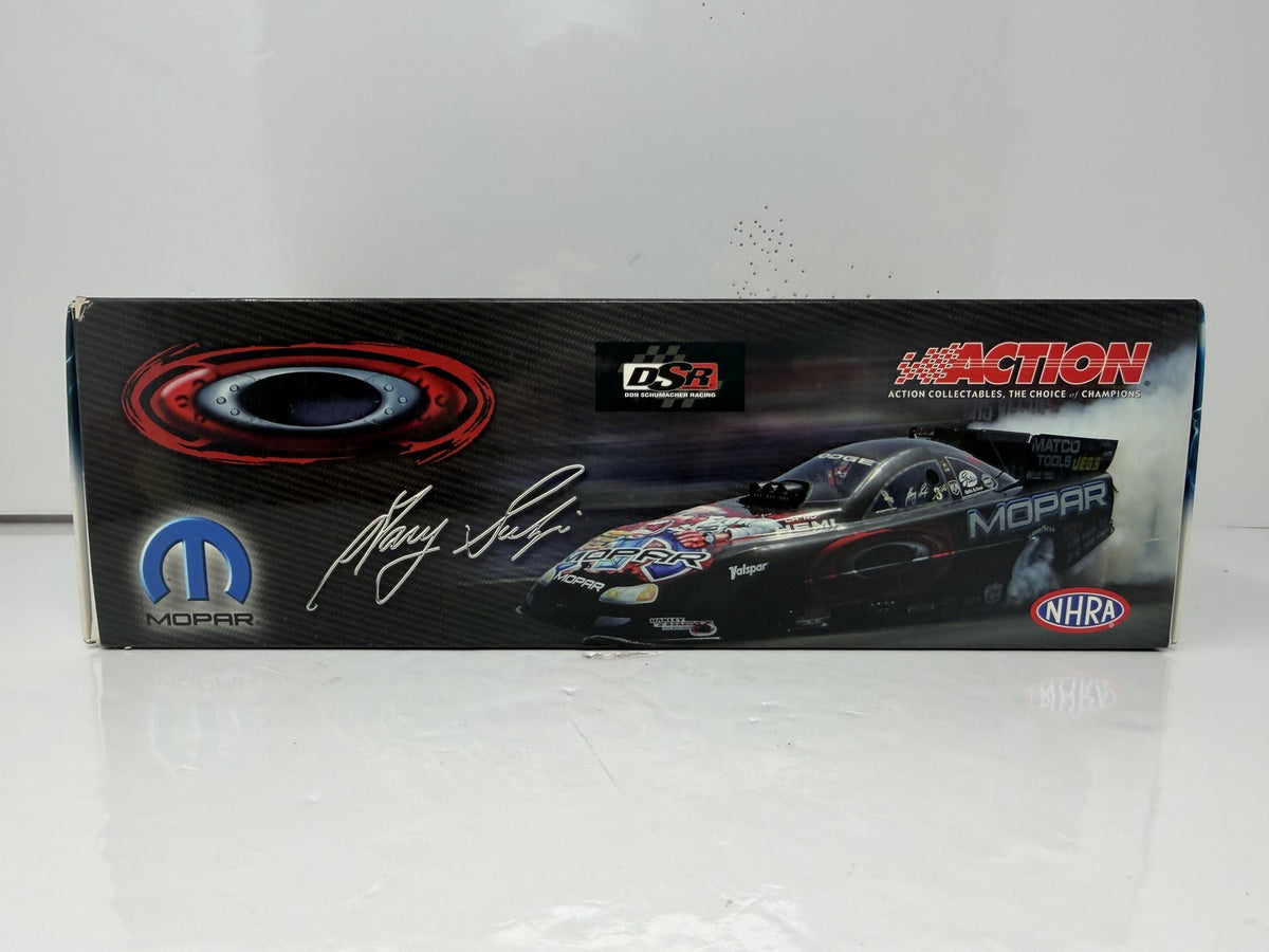 Action NHRA Gary Scelzi Oakley 2005 Dodge Stratus Brushed Metal 1:24 Diecast