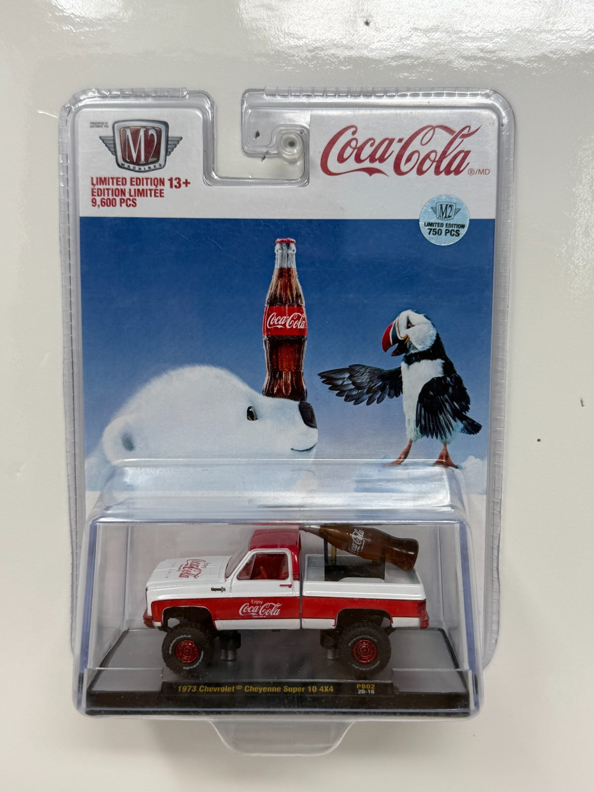 M2 Machines Coca-Cola 1973 Chevrolet Cheyenne Super 10 CHASE 1:64 Diecast