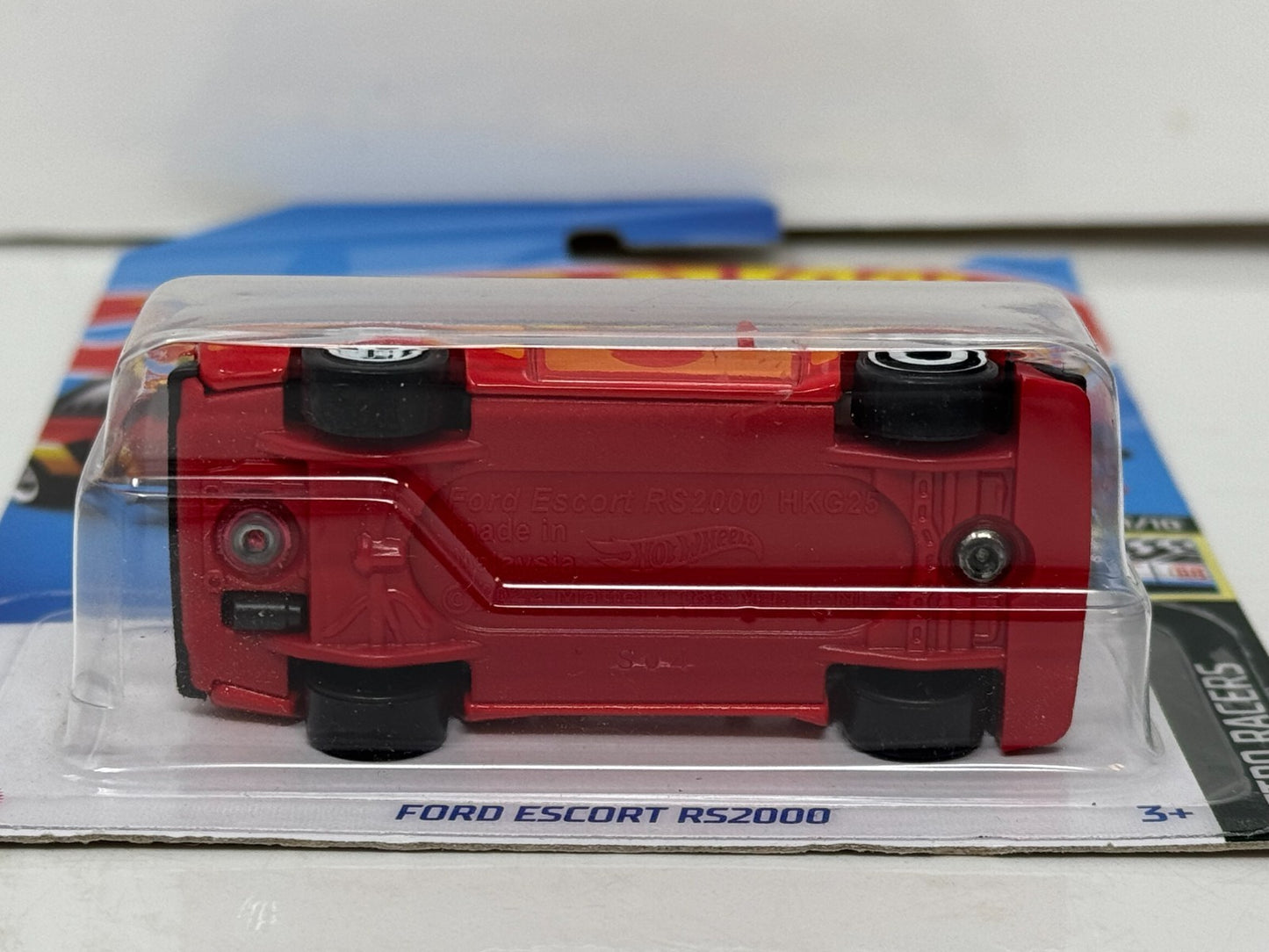 Hot Wheels Retro Racers Ford Escort RS2000 1:64 Diecast