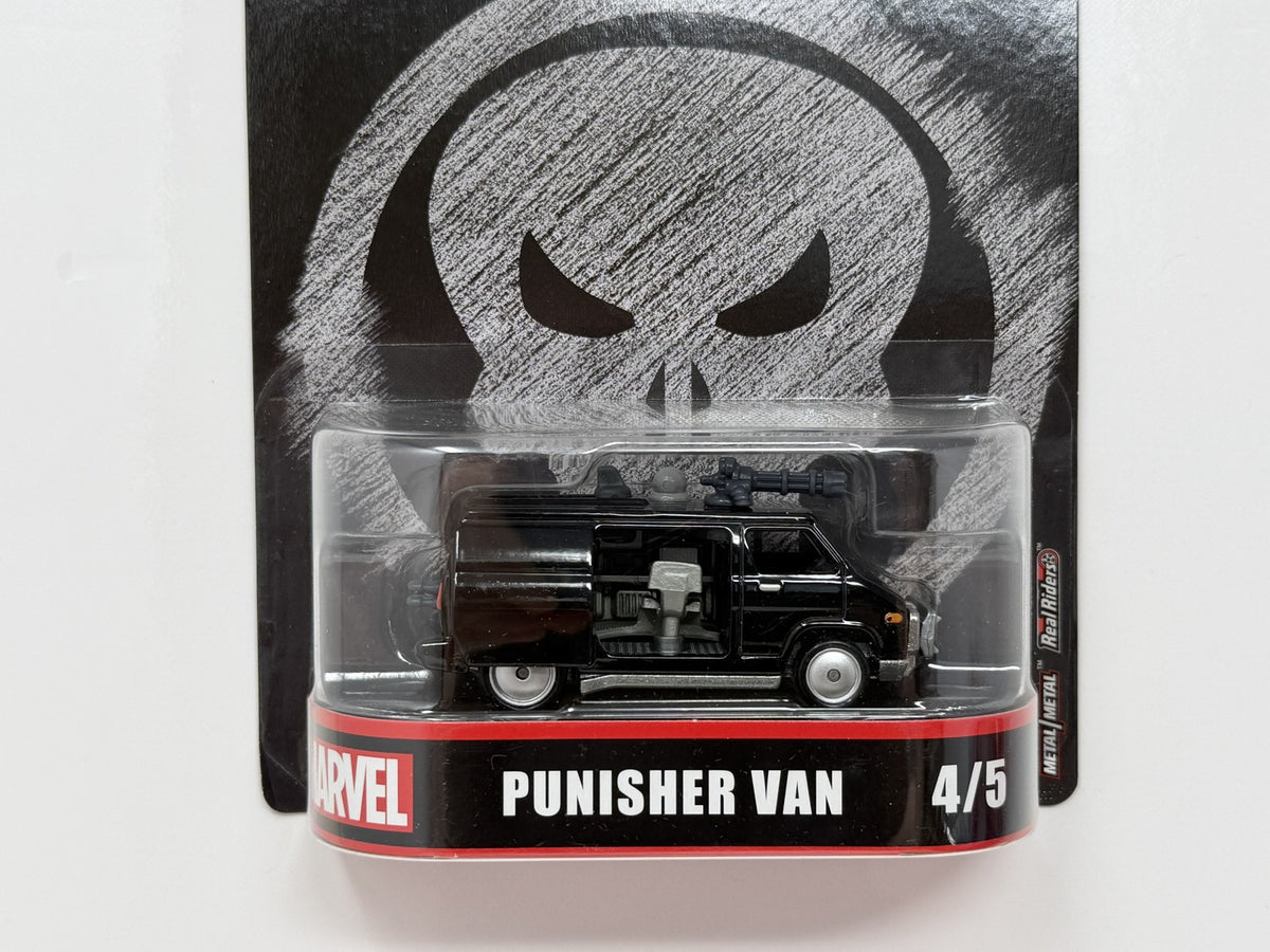 Hot Wheels Retro Entertainment Marvel Punisher Van 1:64 Diecast