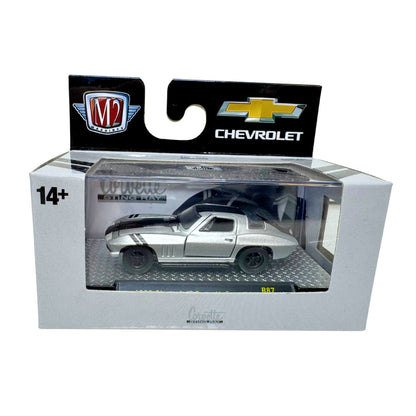 M2 Machines 1966 Chevrolet Corvette 427 1:64 Diecast