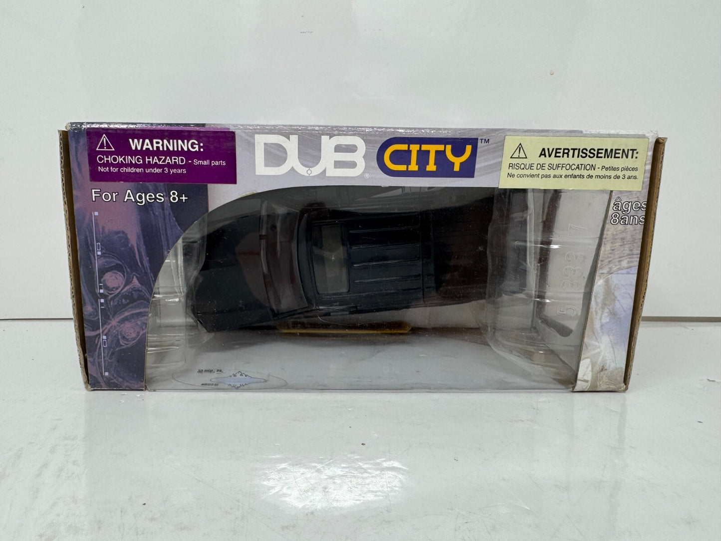 Jada Dub City 2001 Chevy Avalanche 1:24 Diecast KMC Wheels 20 Inch SS Rims