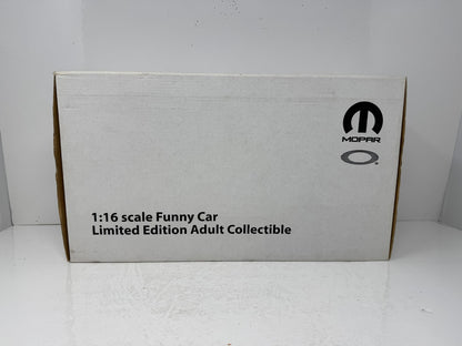 Milestone Gary Scelzi NHRA Mopar Oakley Dodge Stratus Funny Car 1:16 Scale